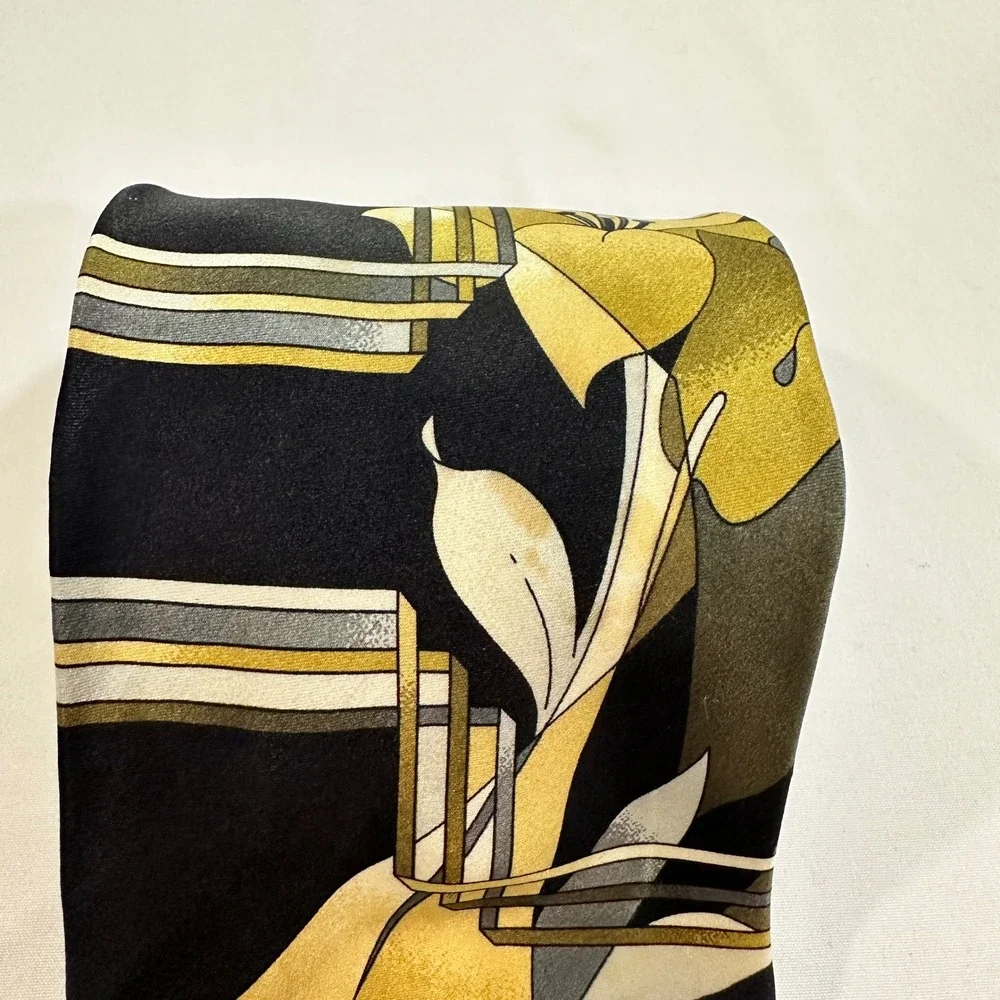 Vitaliano Pancaldi Silk Tie Mens Gold Black Abstract Geometric Made in Italy 4